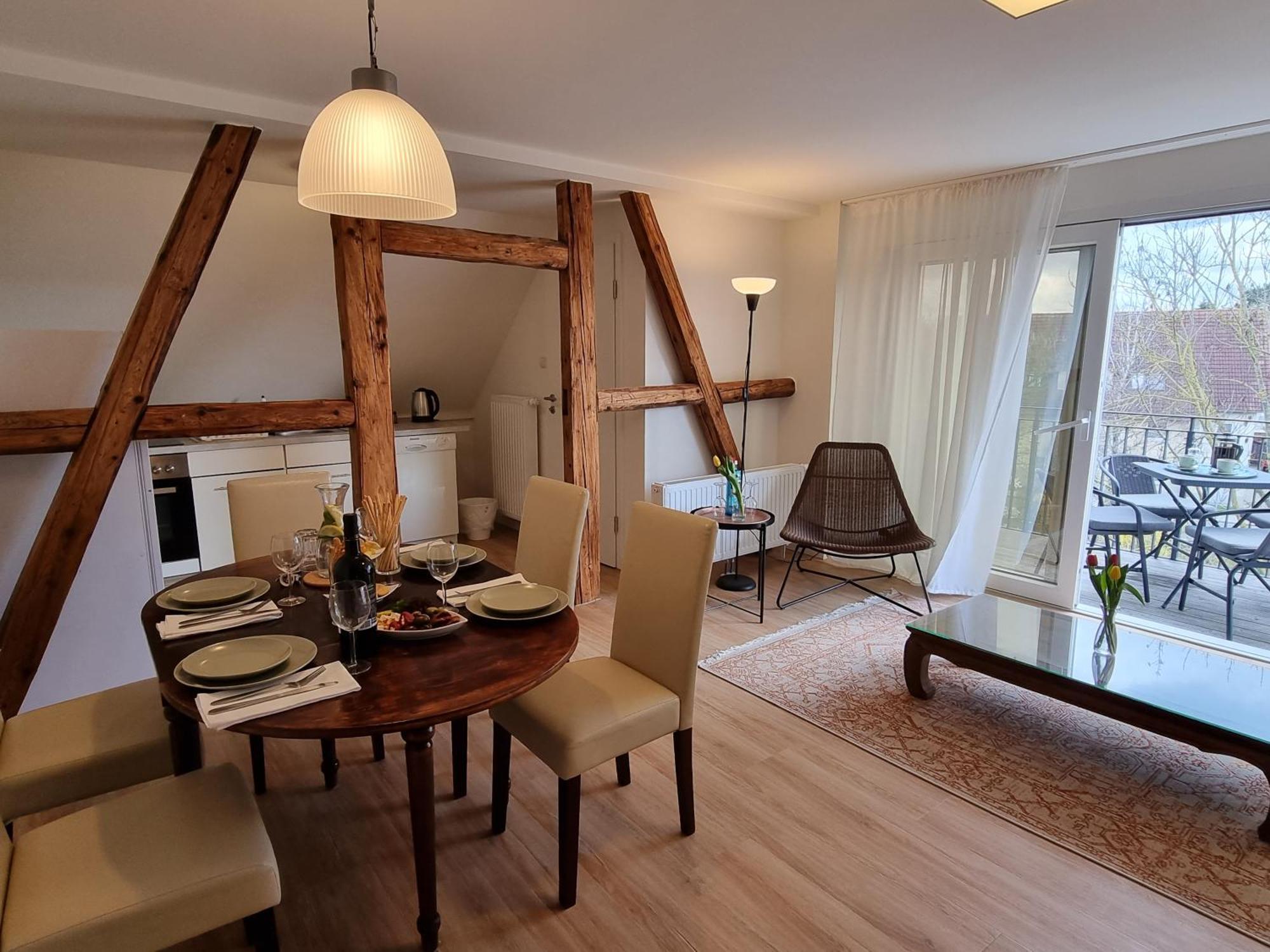 Hotel Burg Wanzleben Buitenkant foto