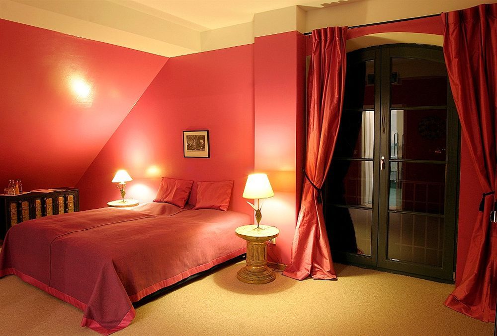 Hotel Burg Wanzleben Buitenkant foto